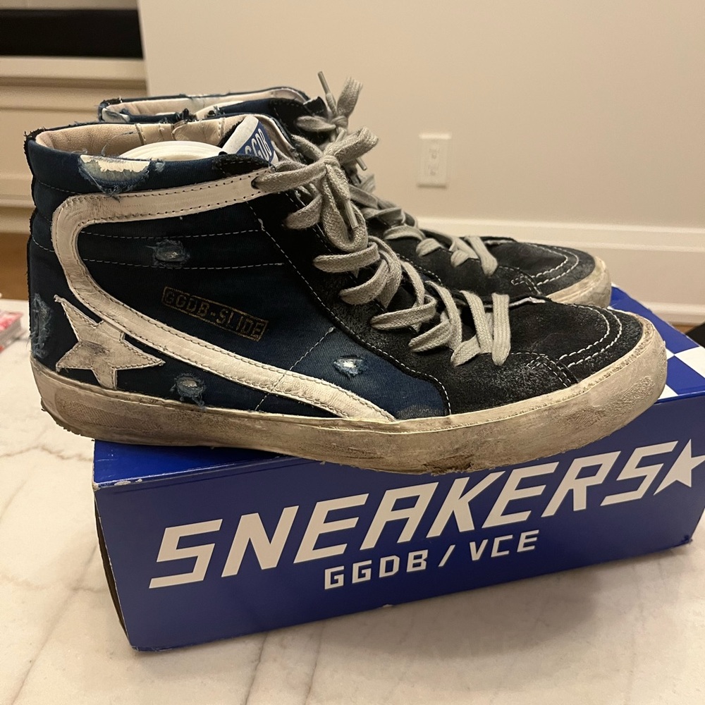 Golden goose high top mens sneaker size 44 blue/grey excellent condition